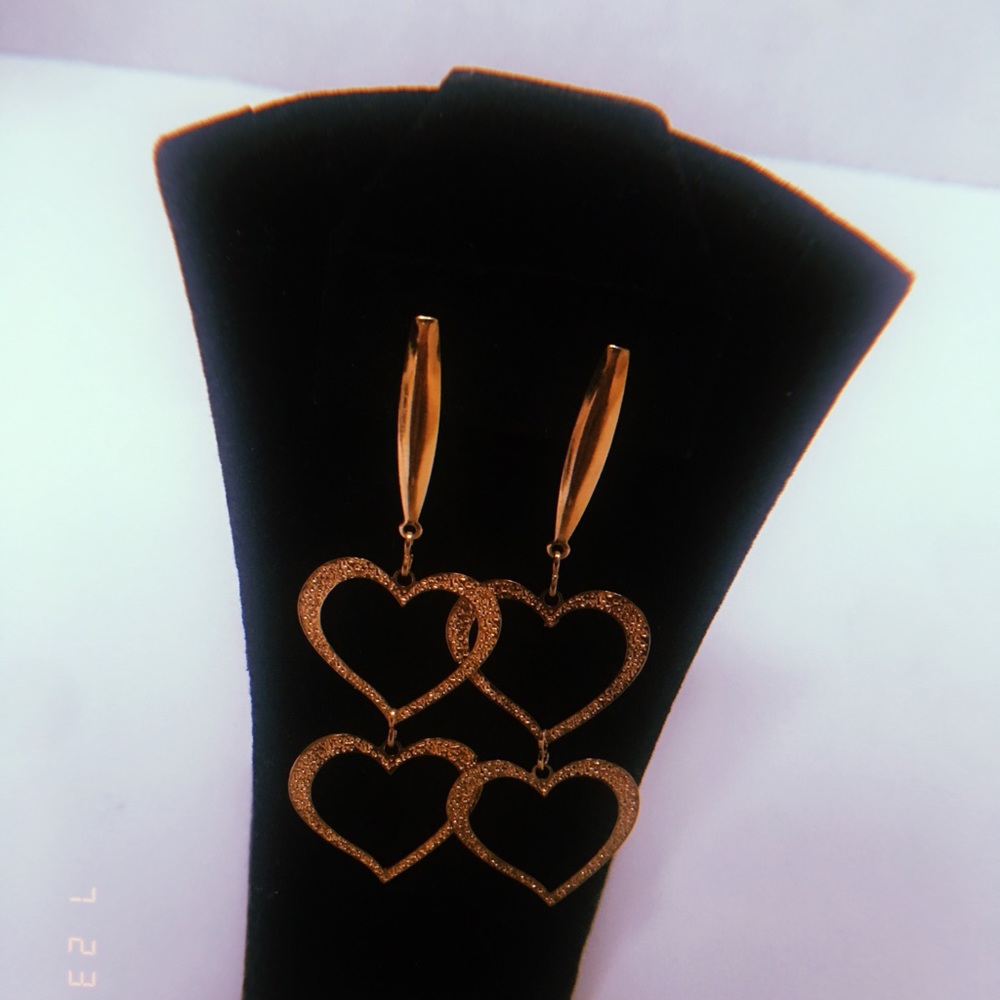 Heart Earrings ✨